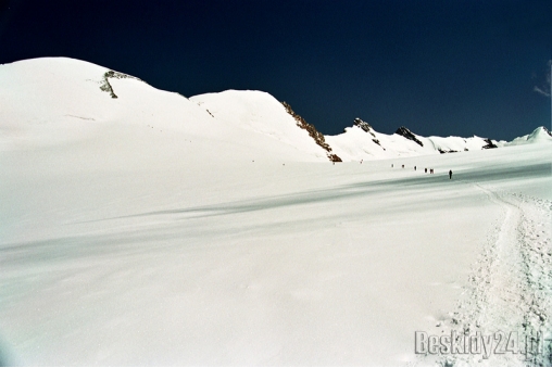 droga-na-szczyt-pierwszego-z-naszych-4-tysiecznikow-breithorn-u