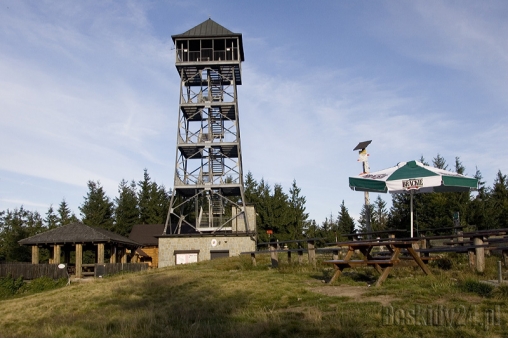 wieza-widokowa-na-szczycie-czantorii-beskid-slaski