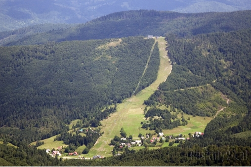 mosorny-gron-1047m-beskid-zywiecki