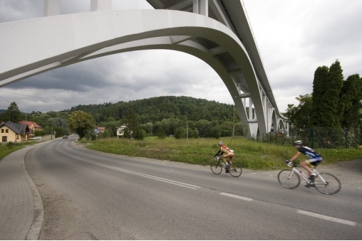 petla-beskidzka-2009-na-trasie-mega-i-super-okolice-milowki