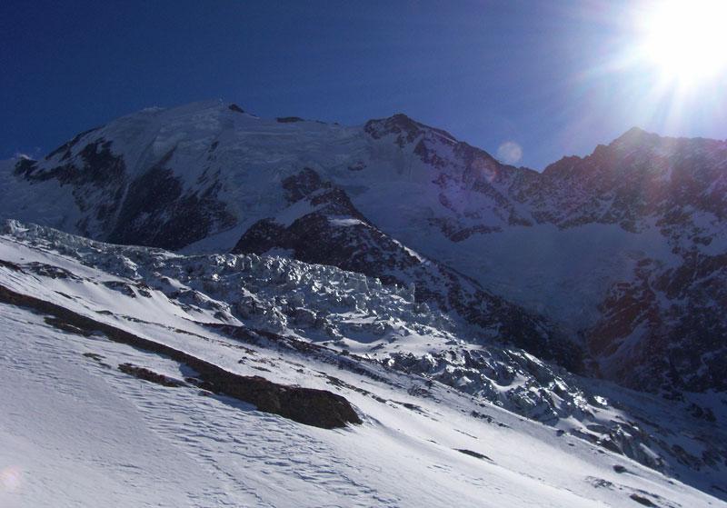 Zimowy trawers Mont Blanc