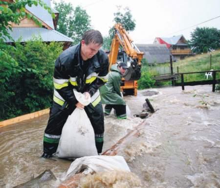Zalane Tatry, szlaki i przystań flisacka Zalane Tatry, szlaki i przystań flisacka
