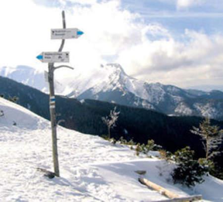 W Tatrach śnieżnie, ale turyści wędrują