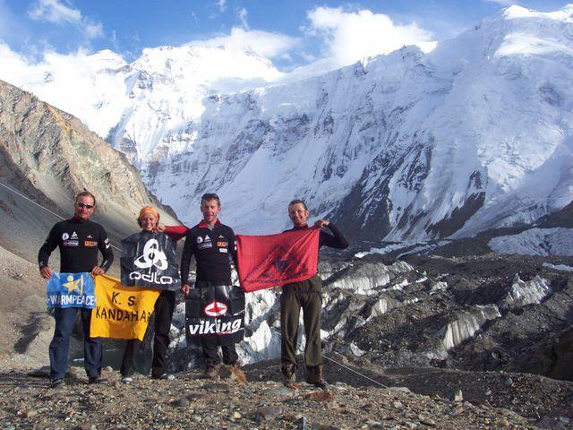 2x7000 Pamir Expedition 2007 - szczęście i dramat 2x7000 Pamir Expedition 2007 - szczęście i dramat