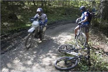 Skutery, quady i motory na szlaku Skutery, quady i motory na szlaku