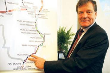 Pod Sobczakową Grapą w Lalikach ruszyła budowa najdłuższego tunelu w Polsce Pod Sobczakową Grapą w Lalikach ruszyła budowa najdłuższego tunelu w Polsce