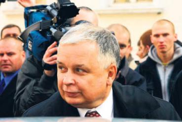 Pierwszej wizycie Lecha Kaczyńskiego w stolicy Podbeskidzia towarzyszy duży bałagan