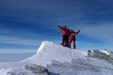 Mount Vinson 4897 mnpm - 2008 (Potrójna Korona Ziemi dla Polaków)  Fot.: Tomasz Kobielski